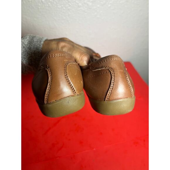 Clarks Collection brown cushioned flats size 9 M NWT - Picture 5 of 10